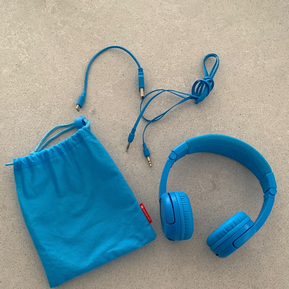 BuddyPhones On-Ear Headphones. Wireless + noise cancellation